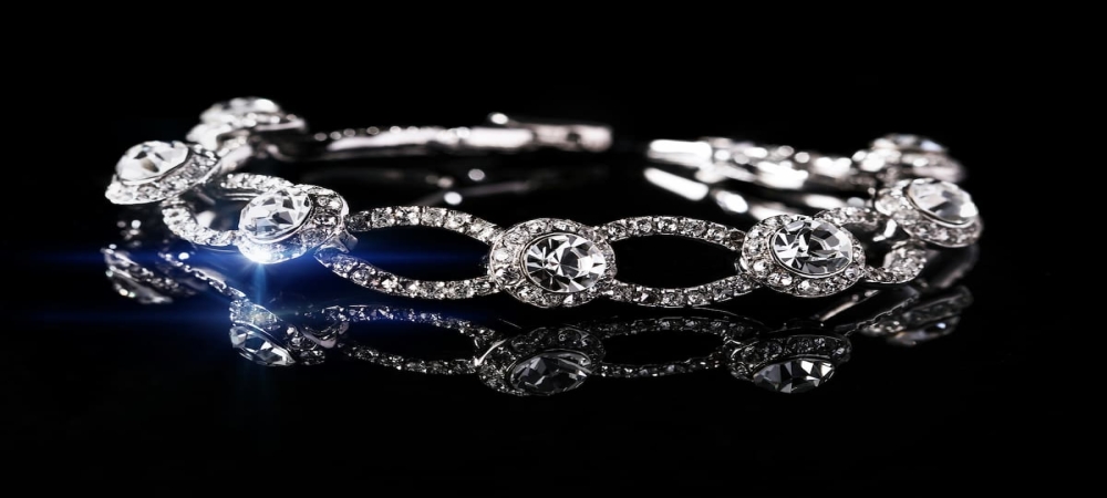 L'histoire du diamant dans le temps